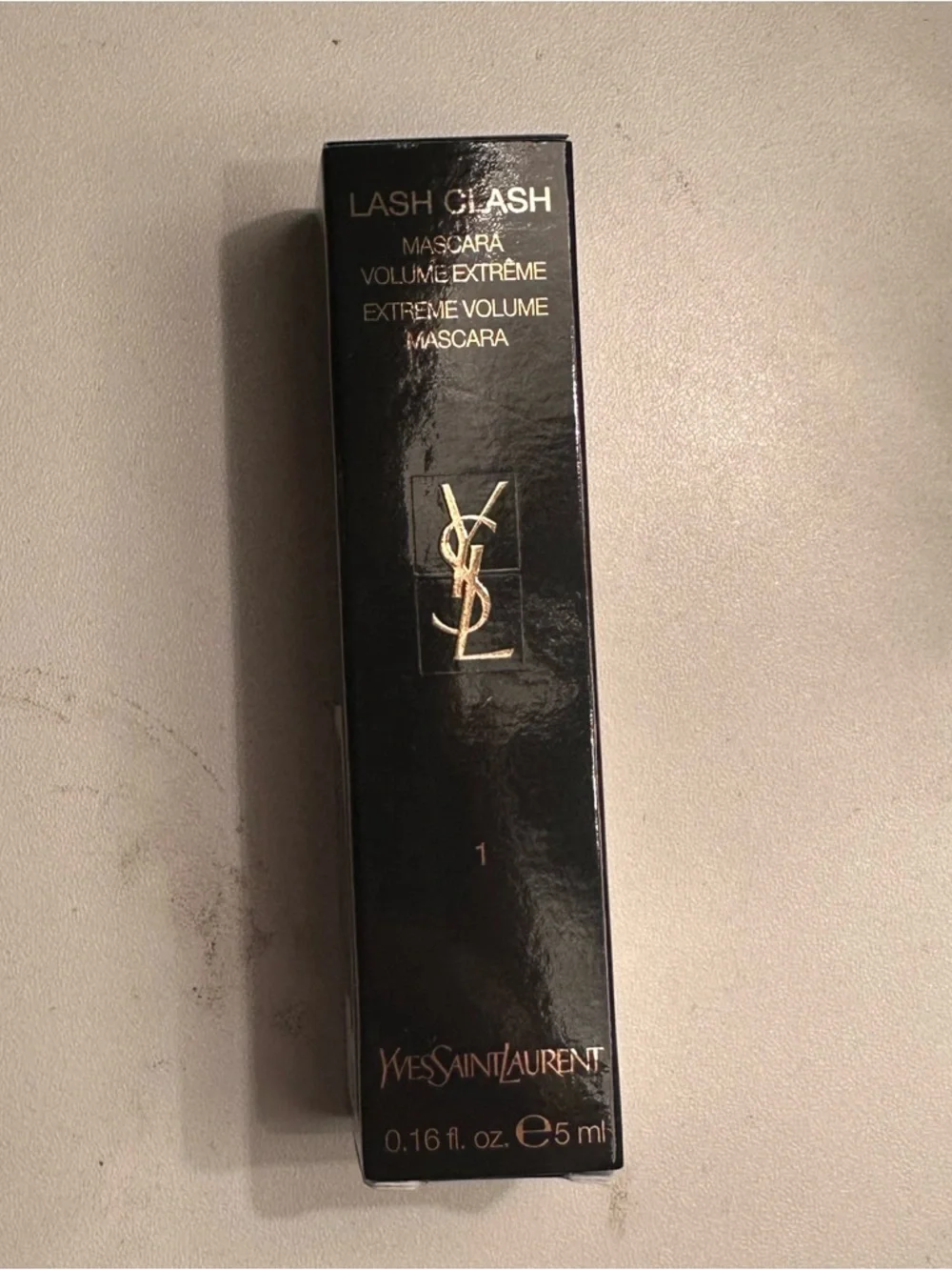 Yves Saint Laurent Lash Clash Extreme Volume Mascara - Black